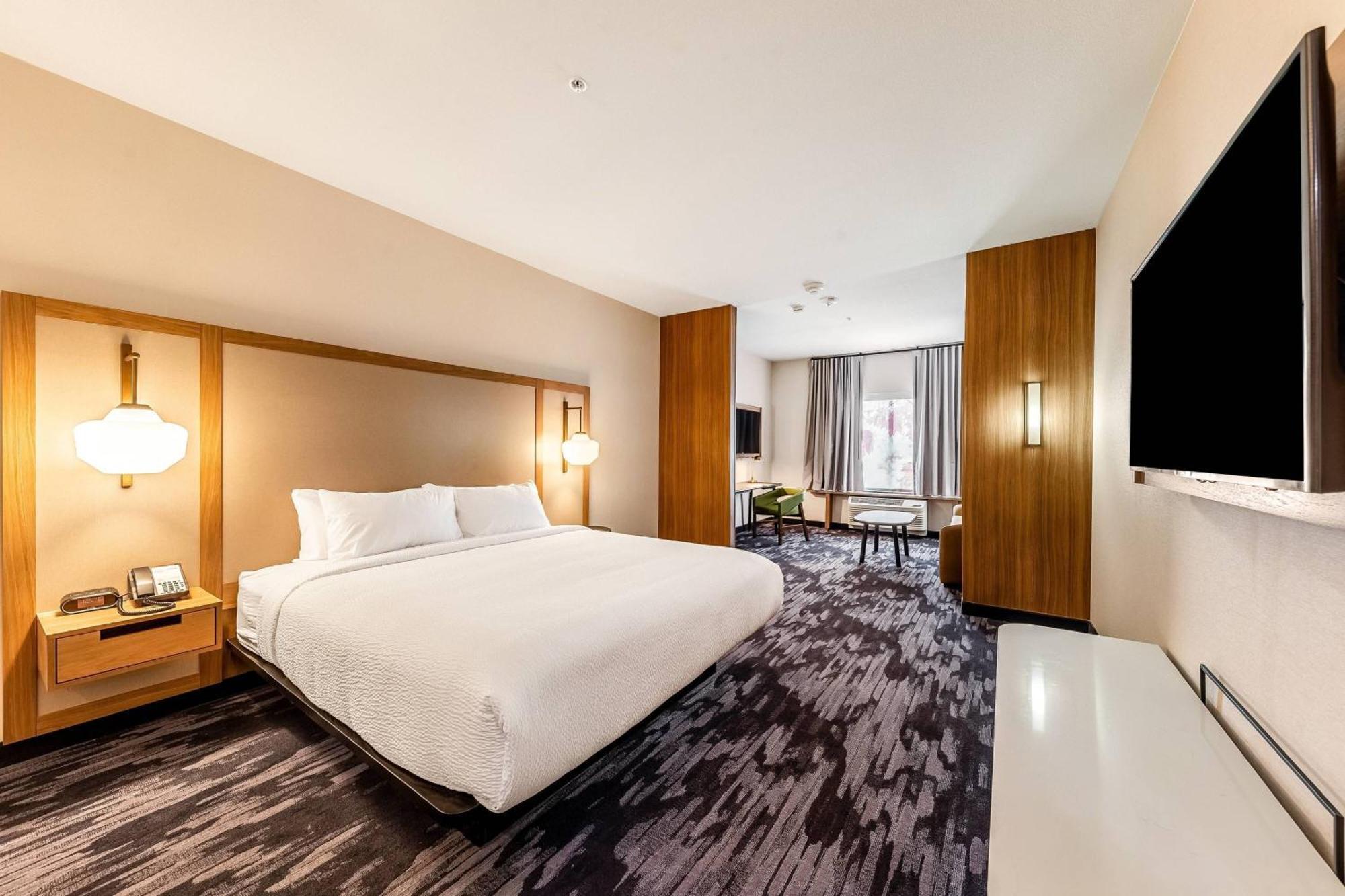 Fairfield Inn & Suites By Marriott Gainesville I-35 Экстерьер фото