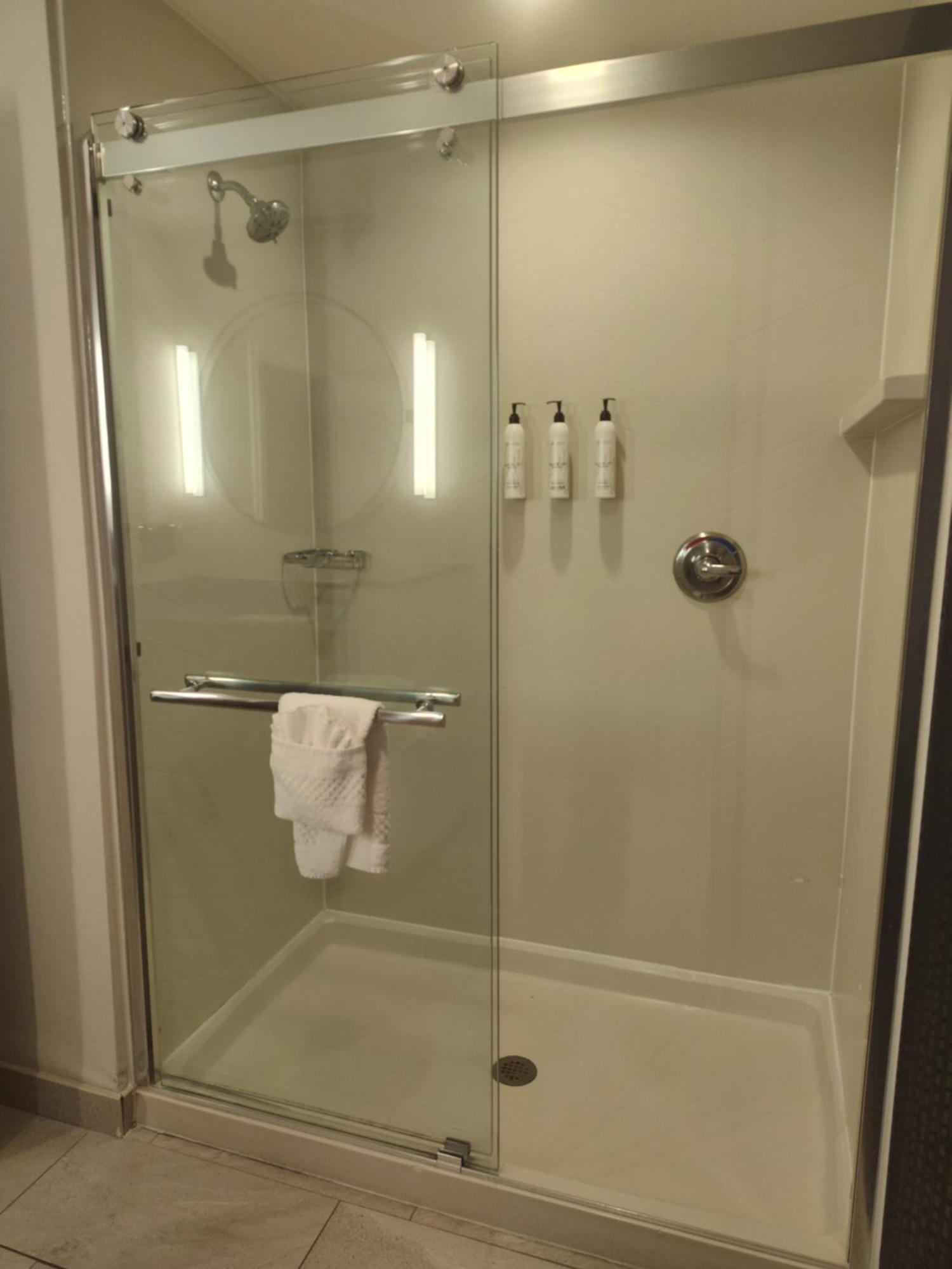 Fairfield Inn & Suites By Marriott Gainesville I-35 Экстерьер фото